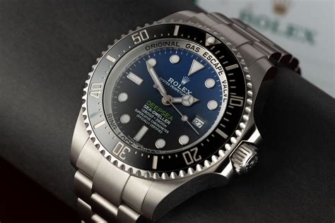 rolex deepsea 2018 vs 2017|rolex deepsea james cameron discontinued.